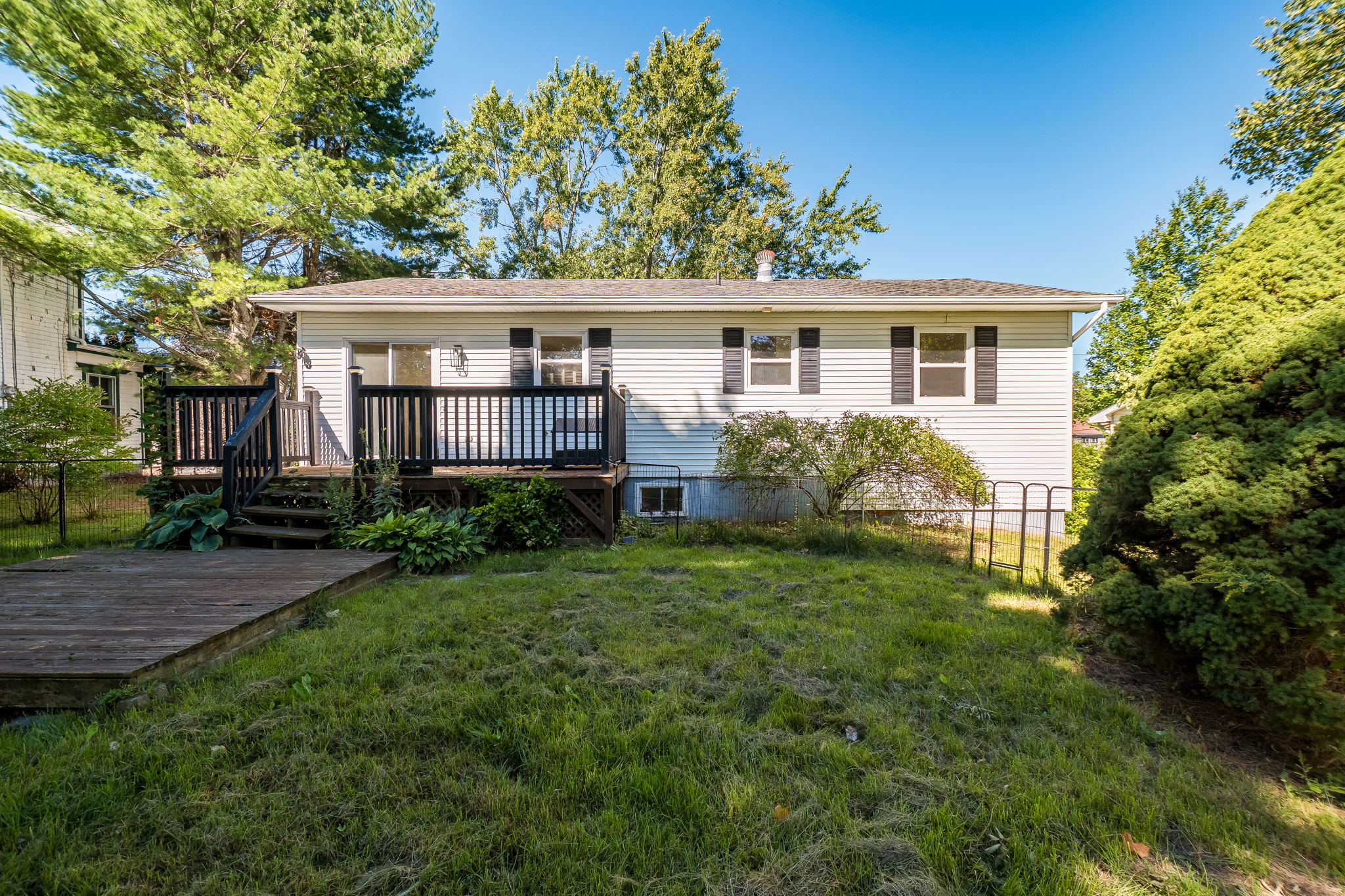 Photo 66