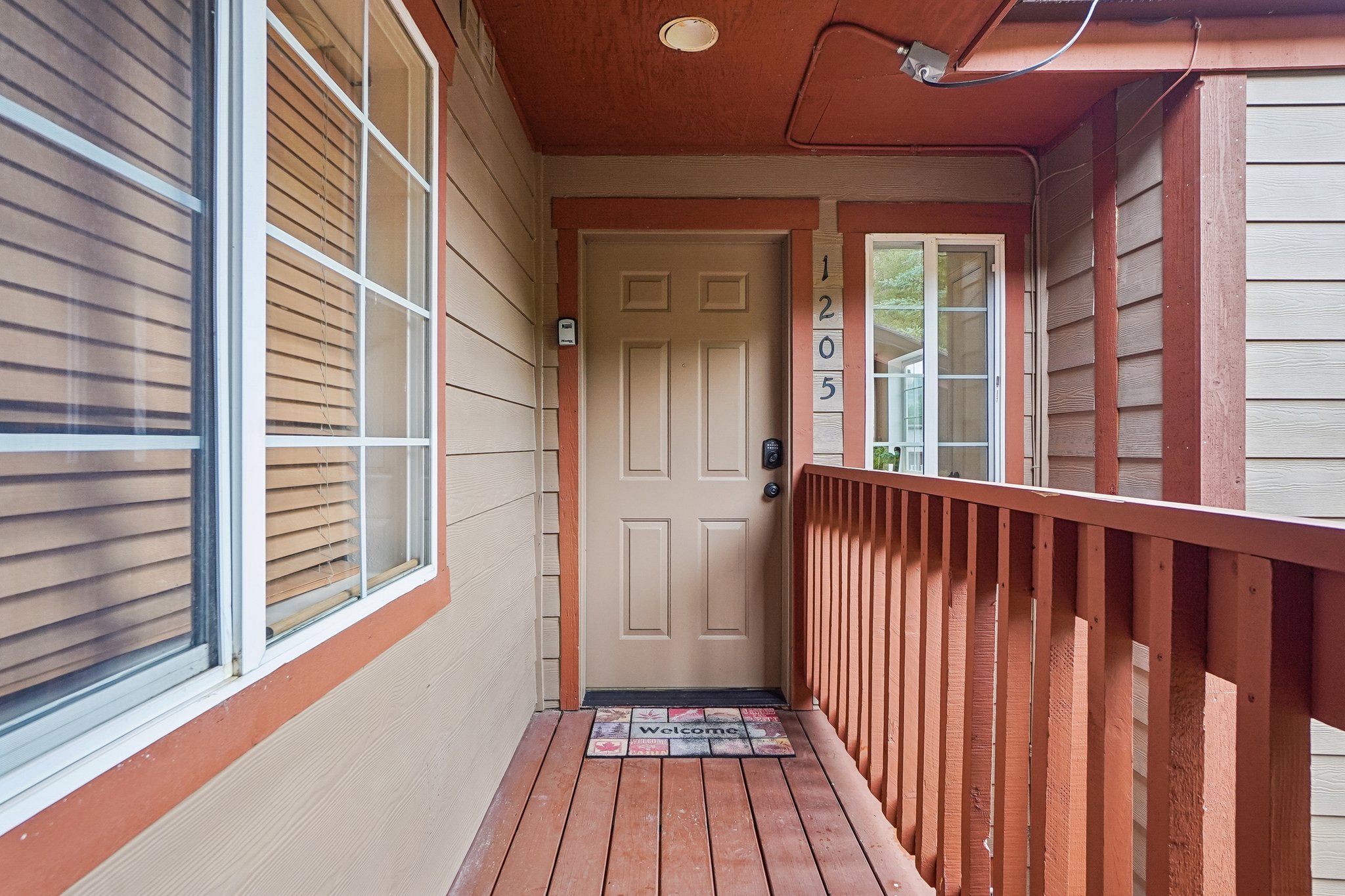 Pelican Cir 1205-S2606-005.jpg