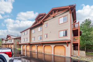 Pelican Cir 1205-S2606-002.jpg