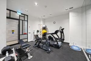 Photo 30