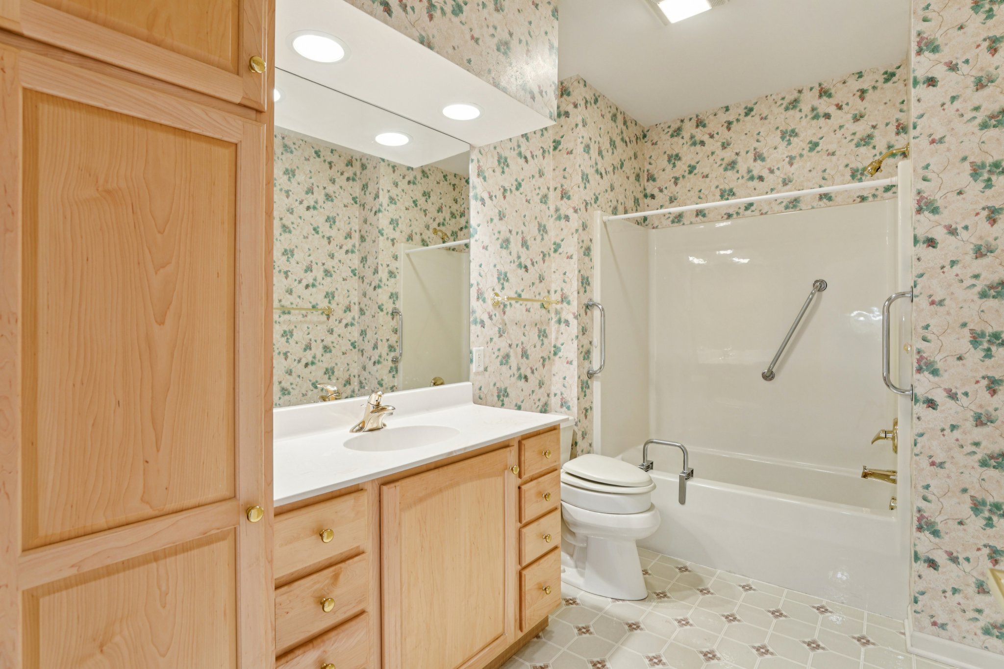 Wheeler Rd 102-S0601-024.jpg