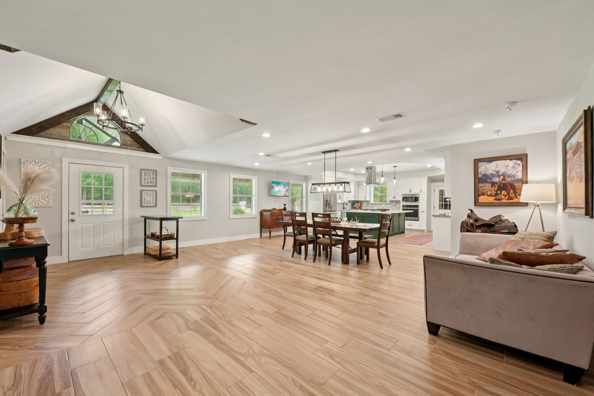 Cimmaron Dr-S0404-014.jpg