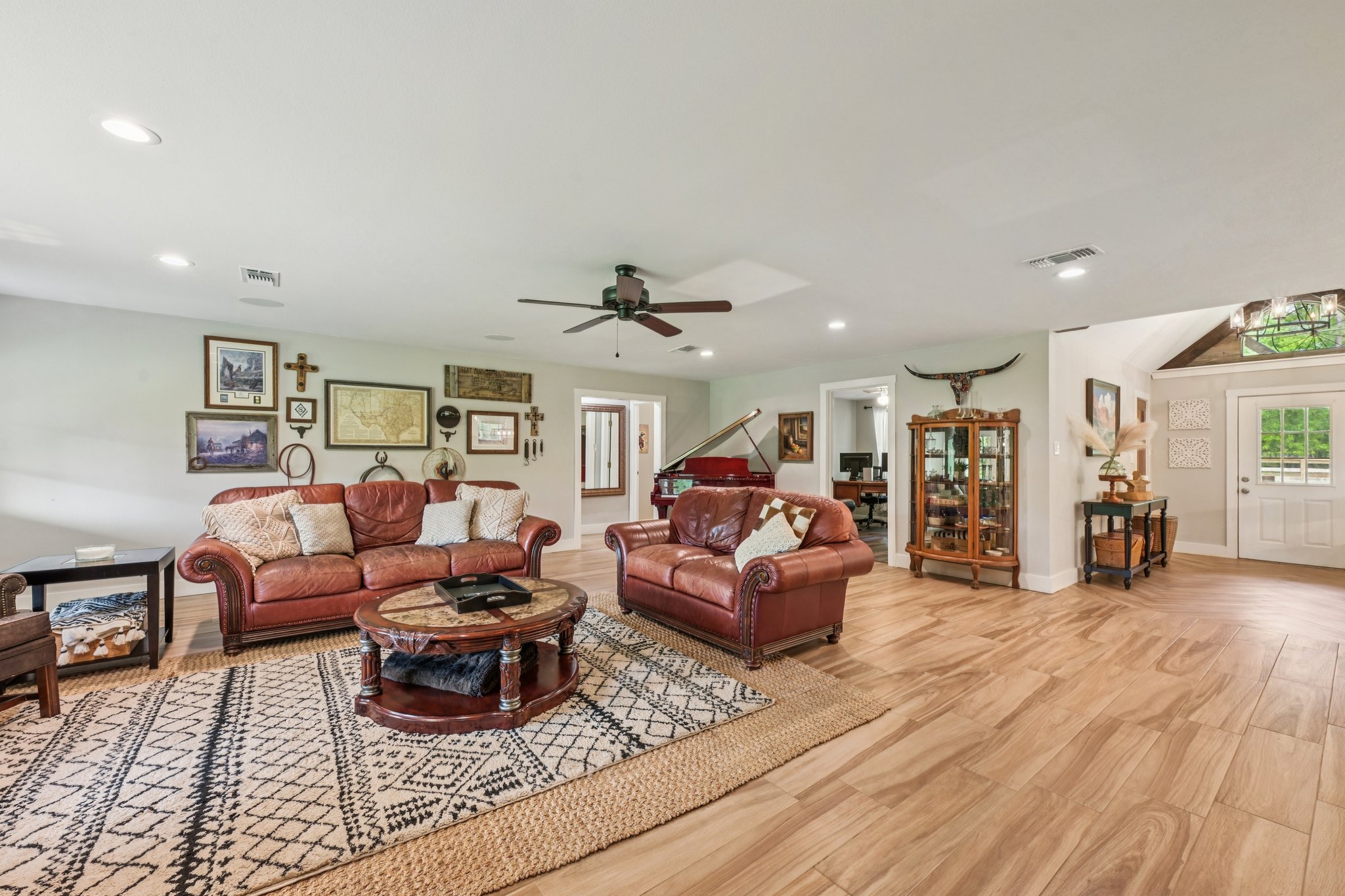 Cimmaron Dr-S0404-018.jpg