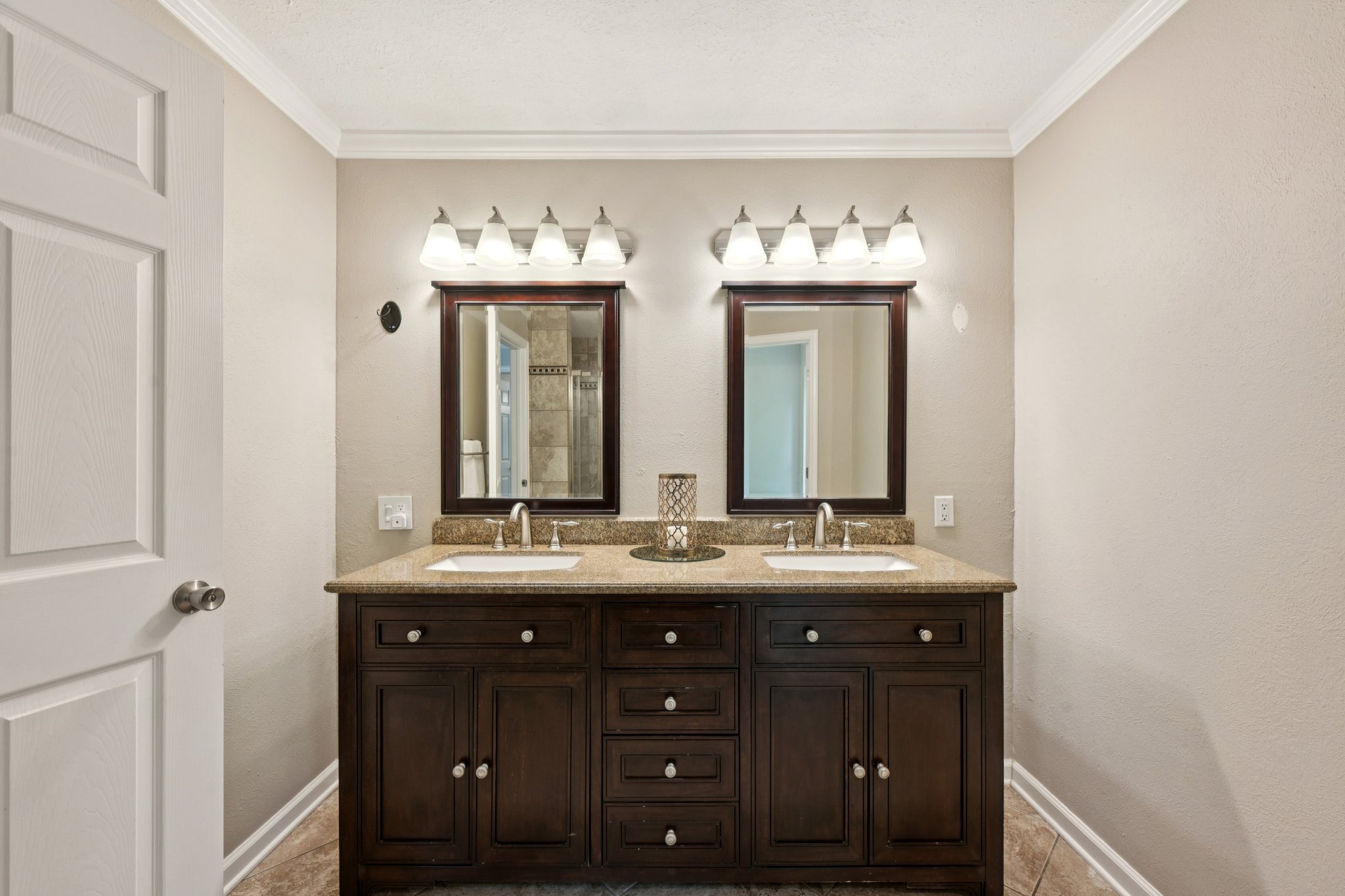 Cimmaron Dr-S0404-035.jpg