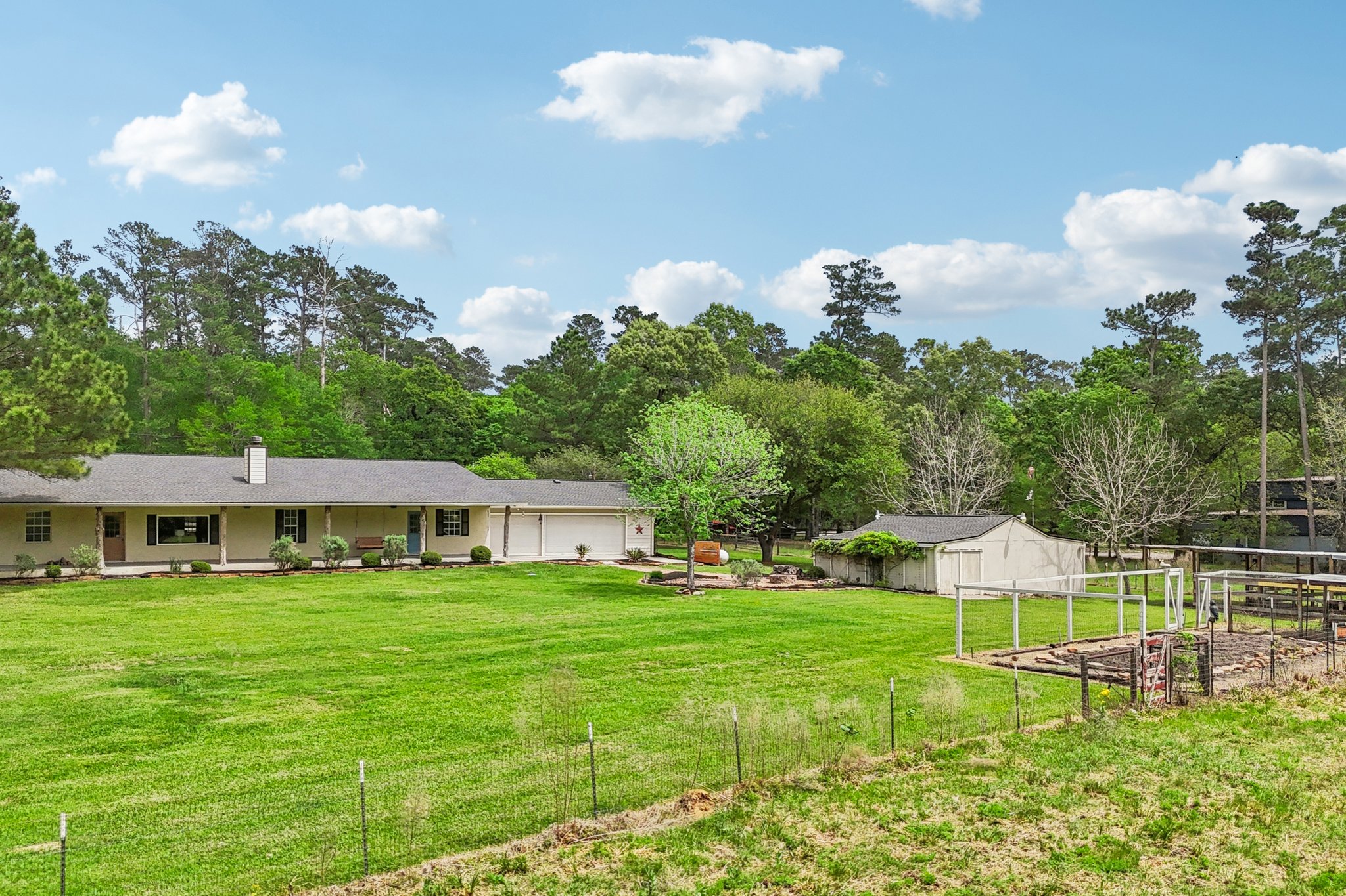 Cimmaron Dr-S0404-048.jpg