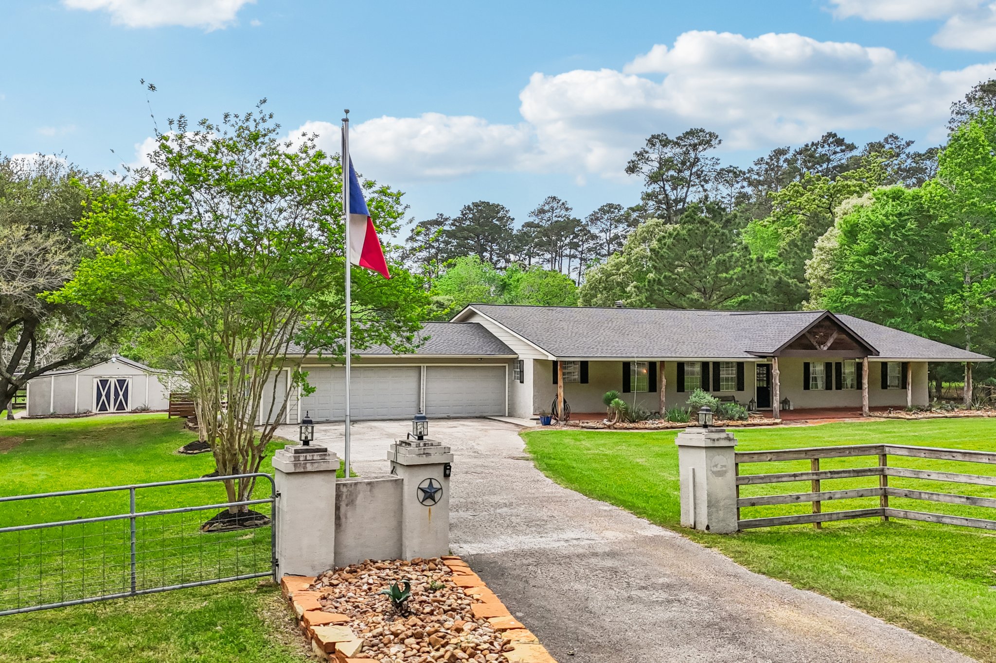 Cimmaron Dr-S0404-060.jpg