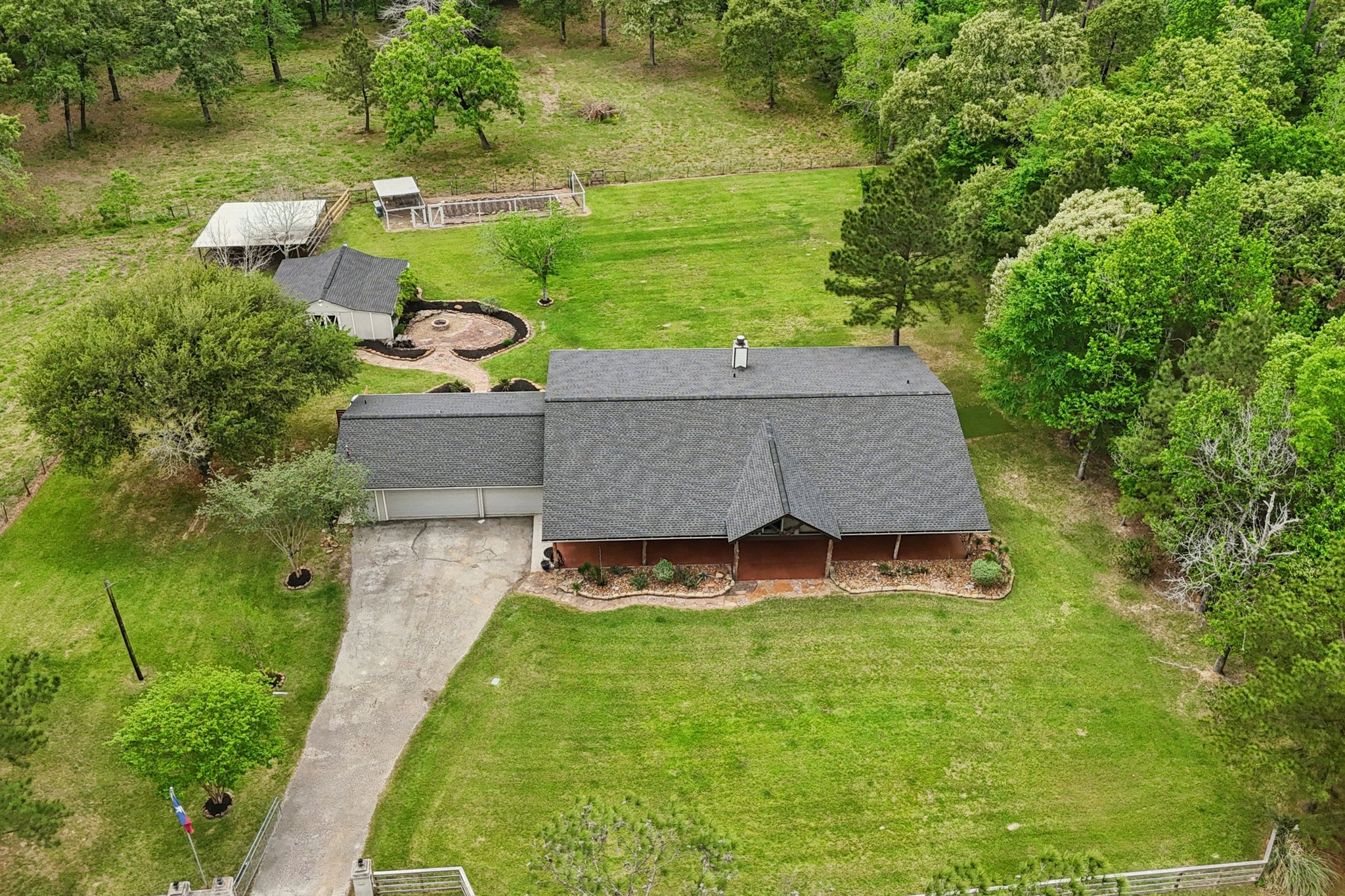 Cimmaron Dr-S0404-062.jpg