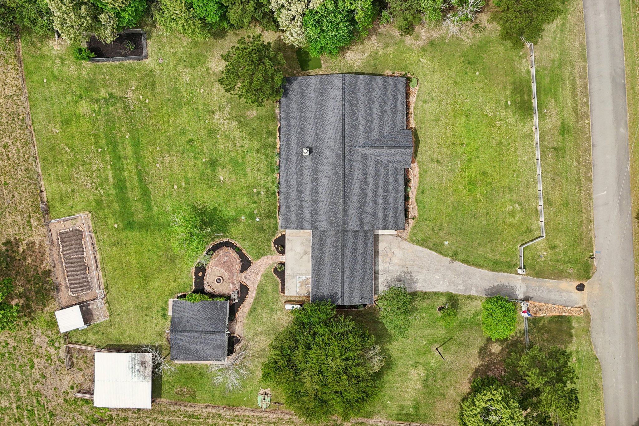 Cimmaron Dr-S0404-071.jpg