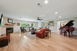 Cimmaron Dr-S0404-015.jpg