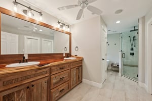 Cimmaron Dr-S0404-036.jpg