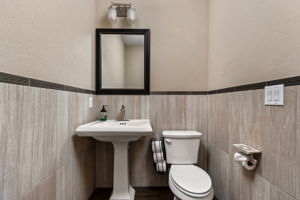  Photo 49