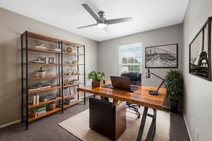 DSC07427 virtually staged.jpeg