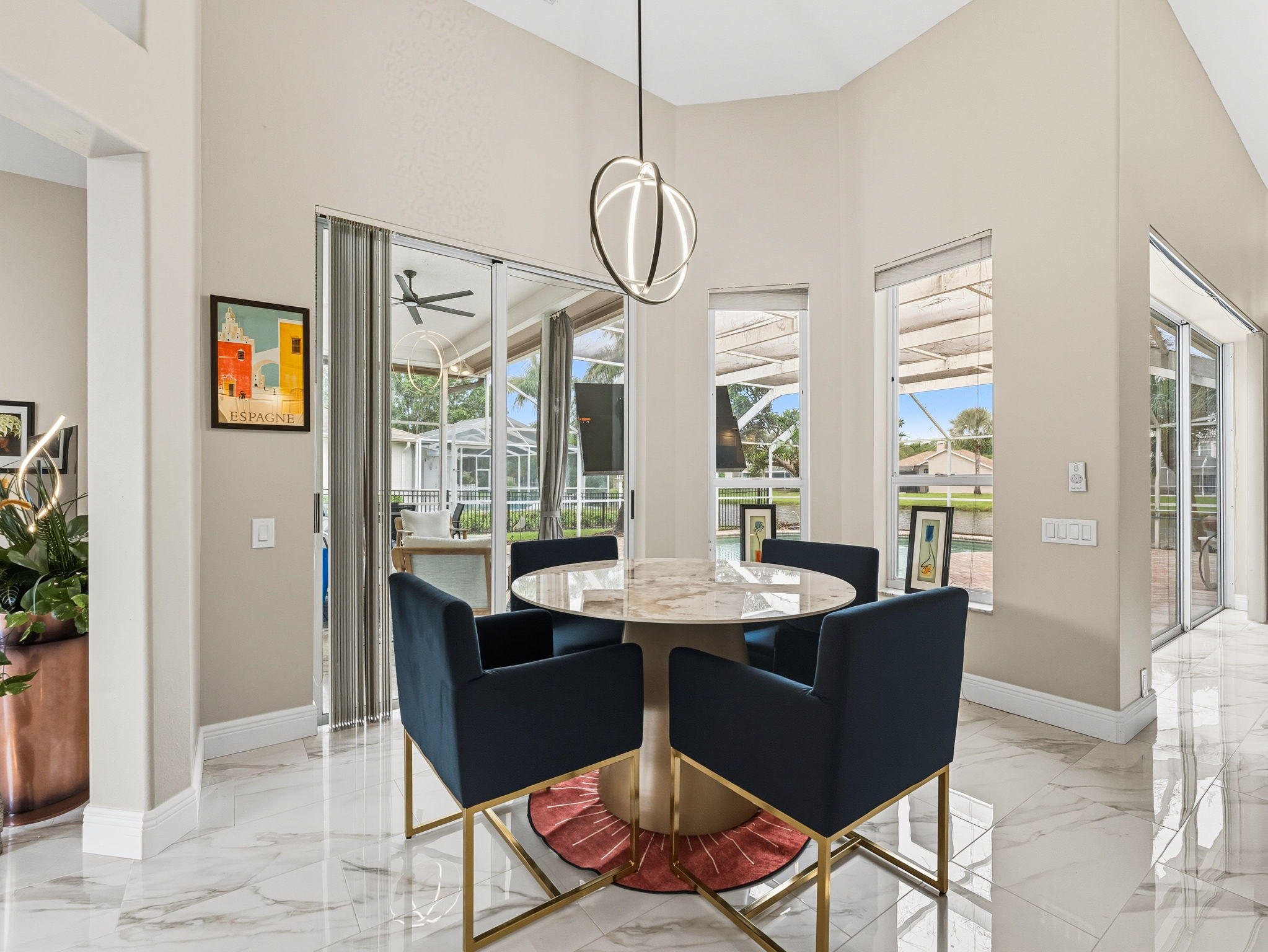 16308 Colwood - 15