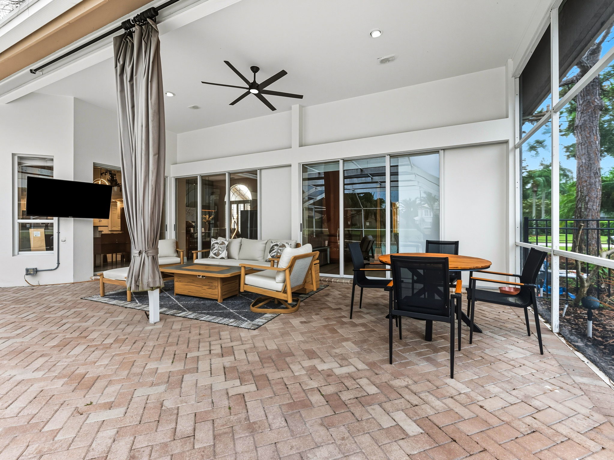 16308 Colwood - 34