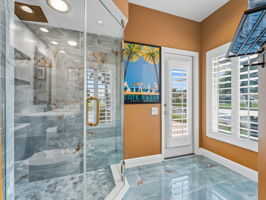 16308 Colwood - 25