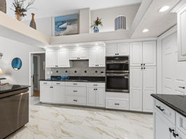 16308 Colwood - 13