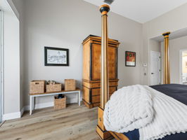 16308 Colwood - 18