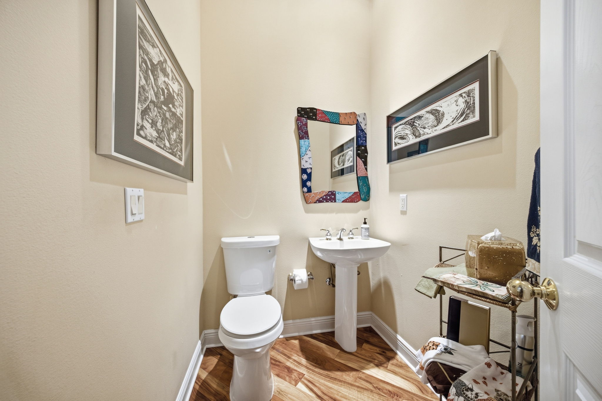  Photo 42