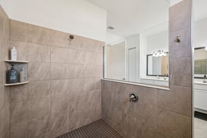 Tradewind Ter-S1604-027.jpg