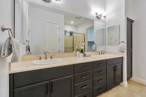 027_1631 Chianti Ln