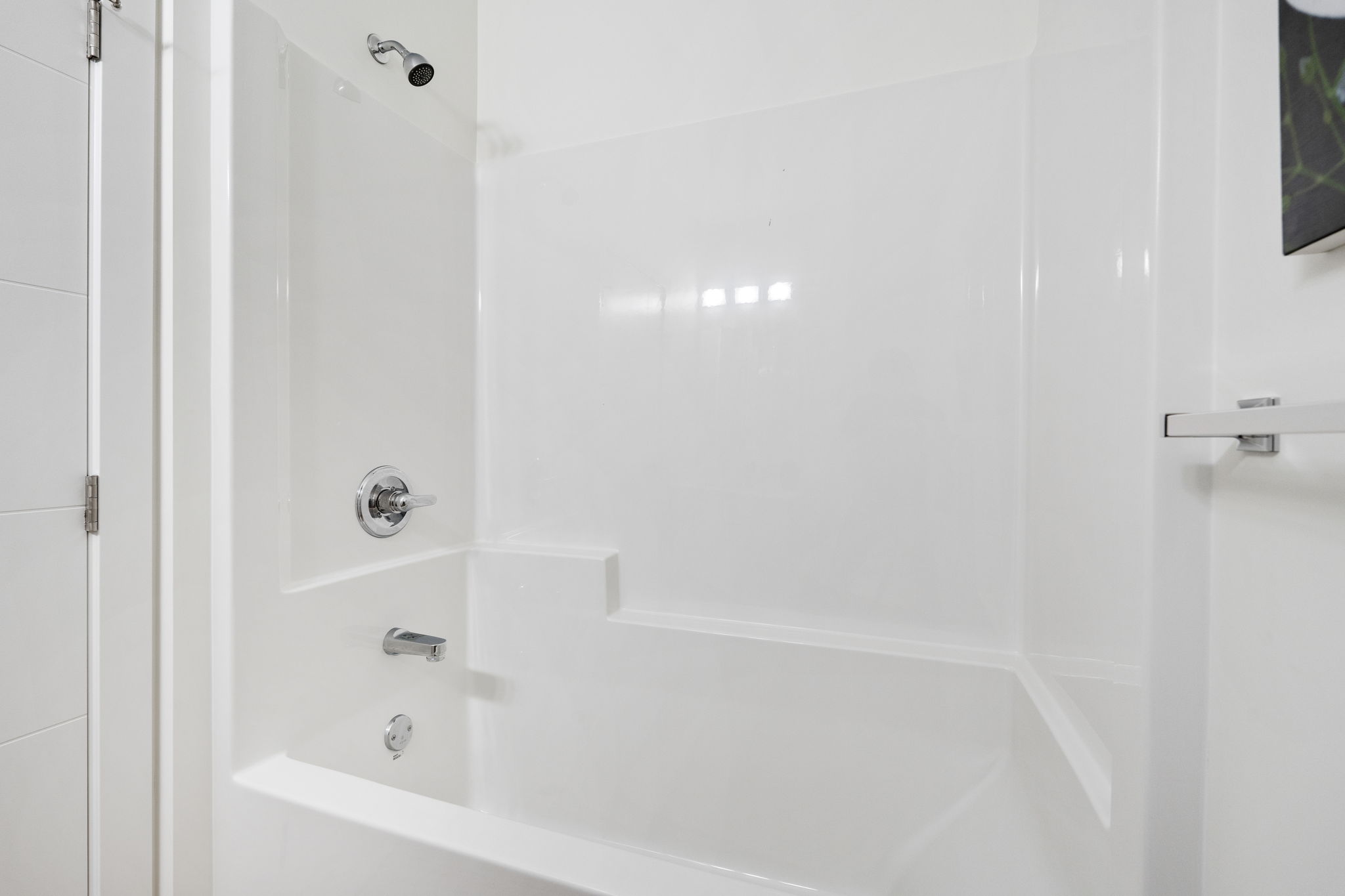 1631 Ross Ave W - Interior-17