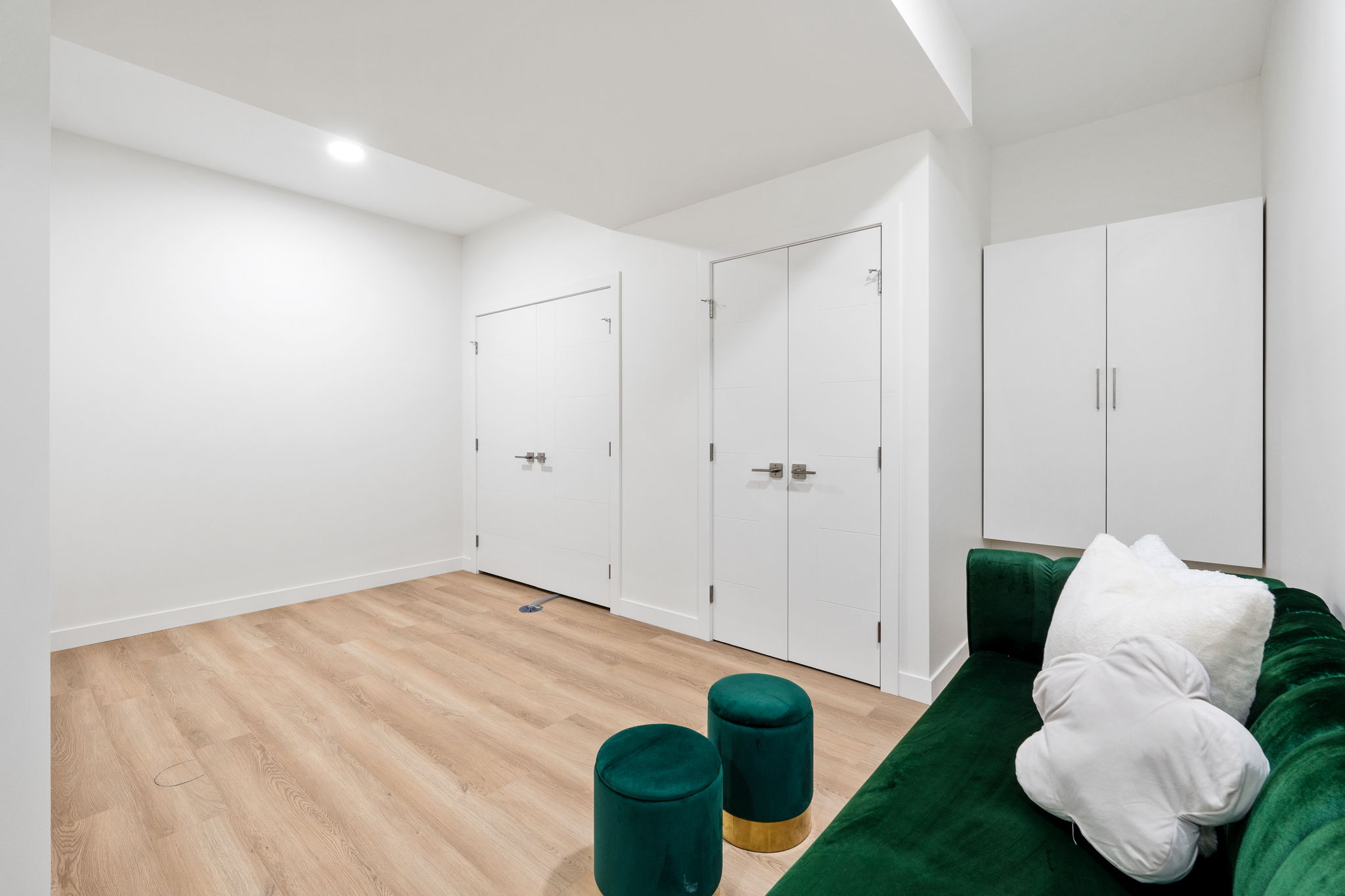 1631 Ross Ave W - Interior-19