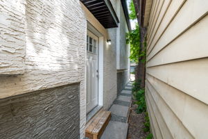 1631 Ross Ave W - Exterior-3