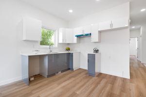 1631 Ross Ave W - Interior-4