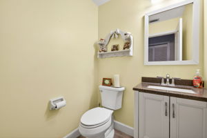 Guest Bathroom 2