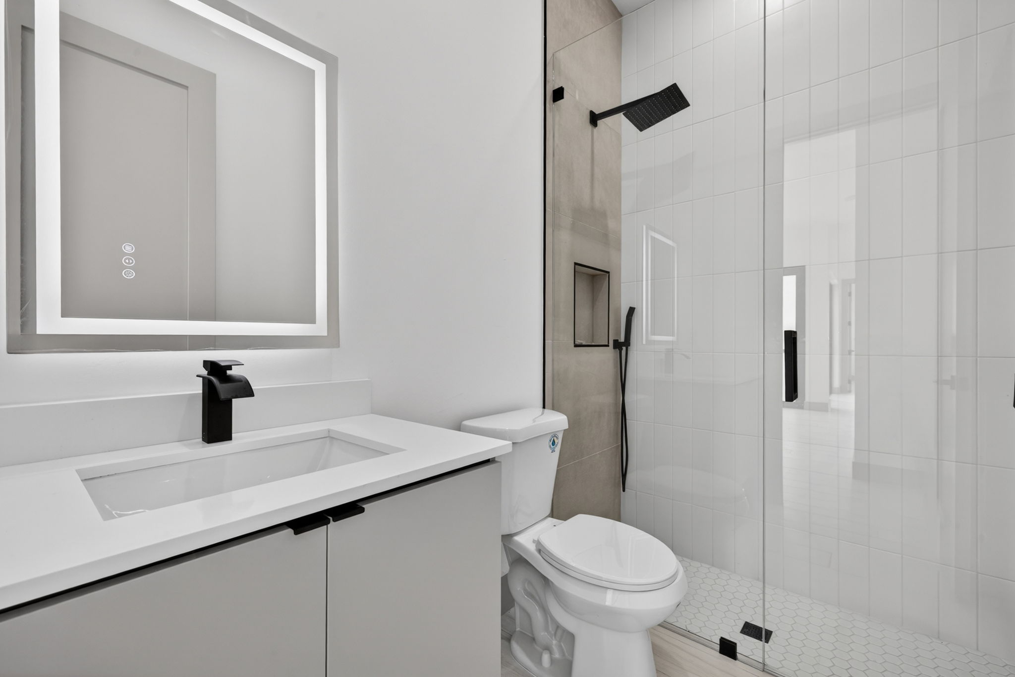 Guest Bathroom 2