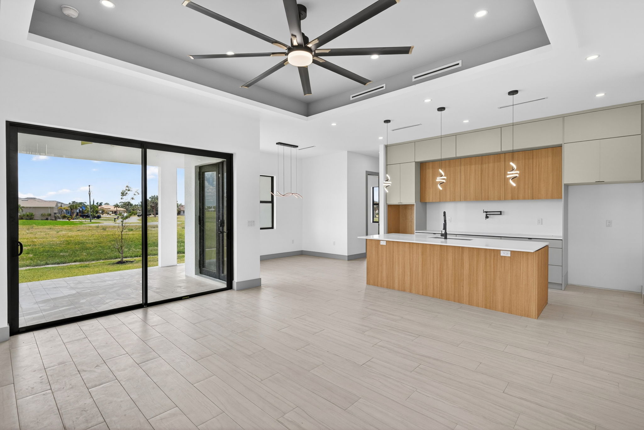 Kitchen 4 of 4