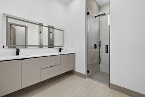 Masters Bathroom 1 of 3
