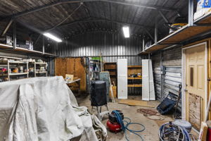  Photo 38