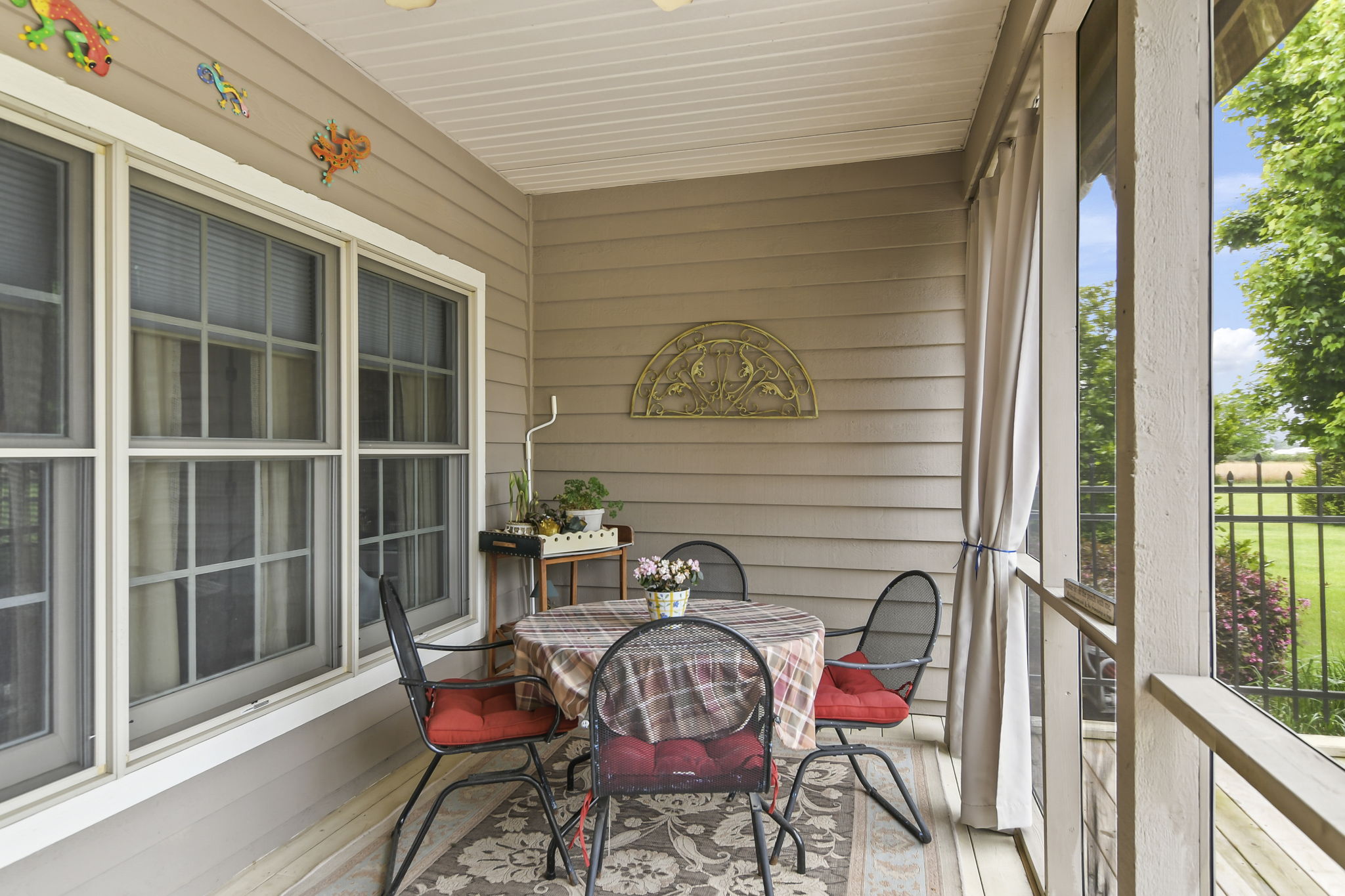 Screened Porch