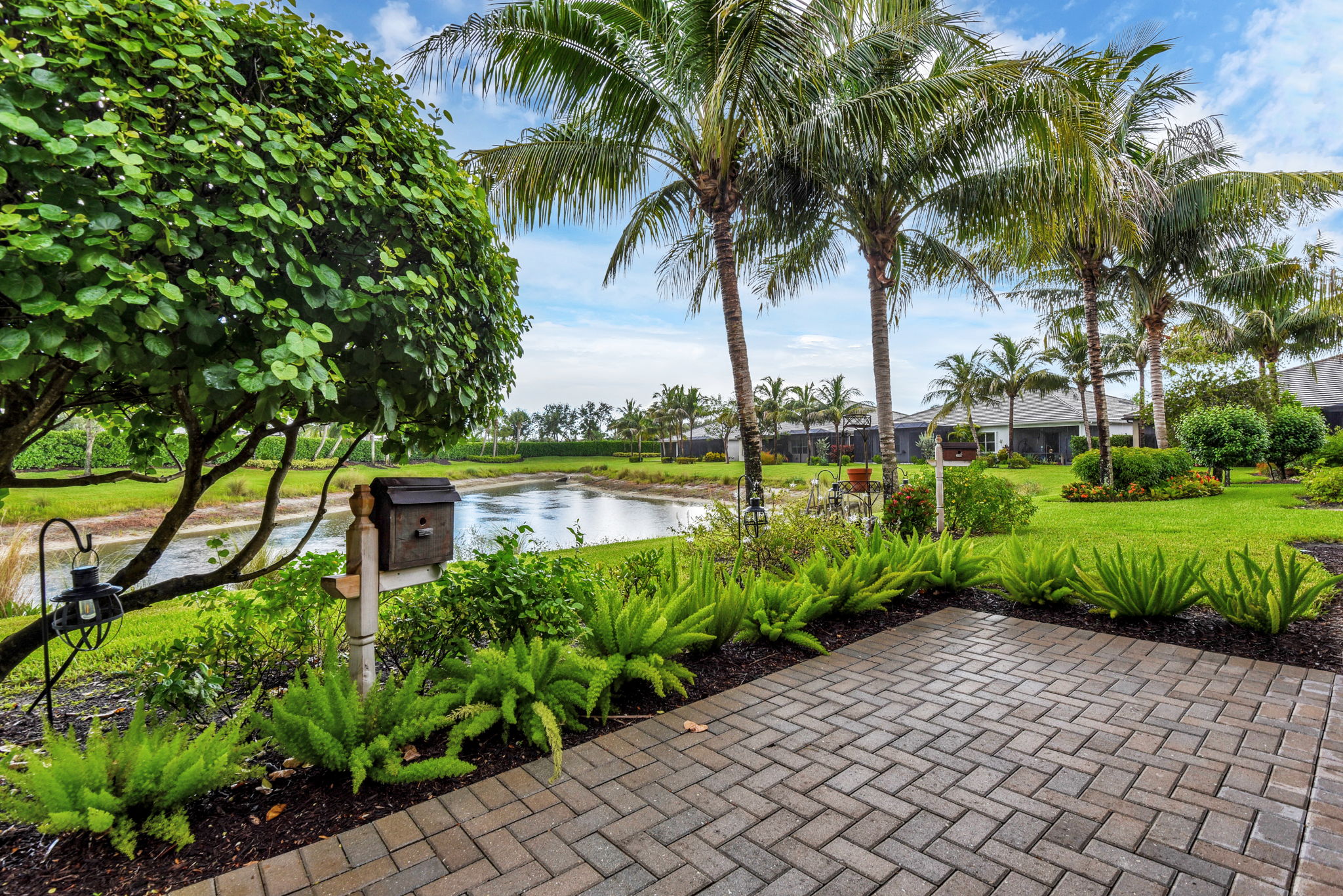 Open Lanai