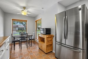 Falcon Hill St-S1006-016.jpg