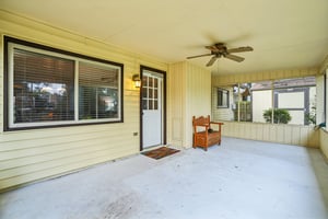 Falcon Hill St-S1006-033.jpg