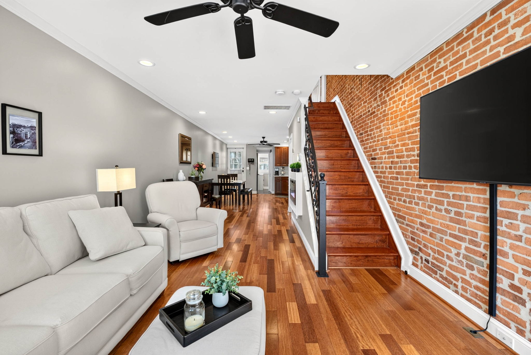 Belt Street 30