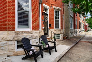 Belt Street 8