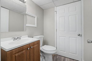  Photo 23