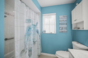 Bathroom 2 - 495A0938