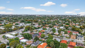  Photo 44