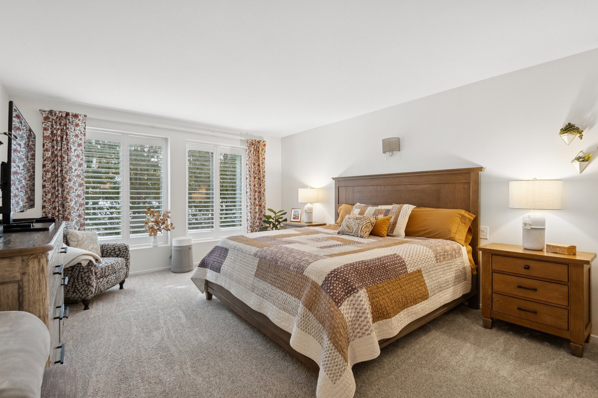 1633 2nd St Primary Bedroom