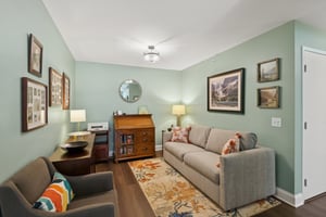 1633 2nd St Family Room