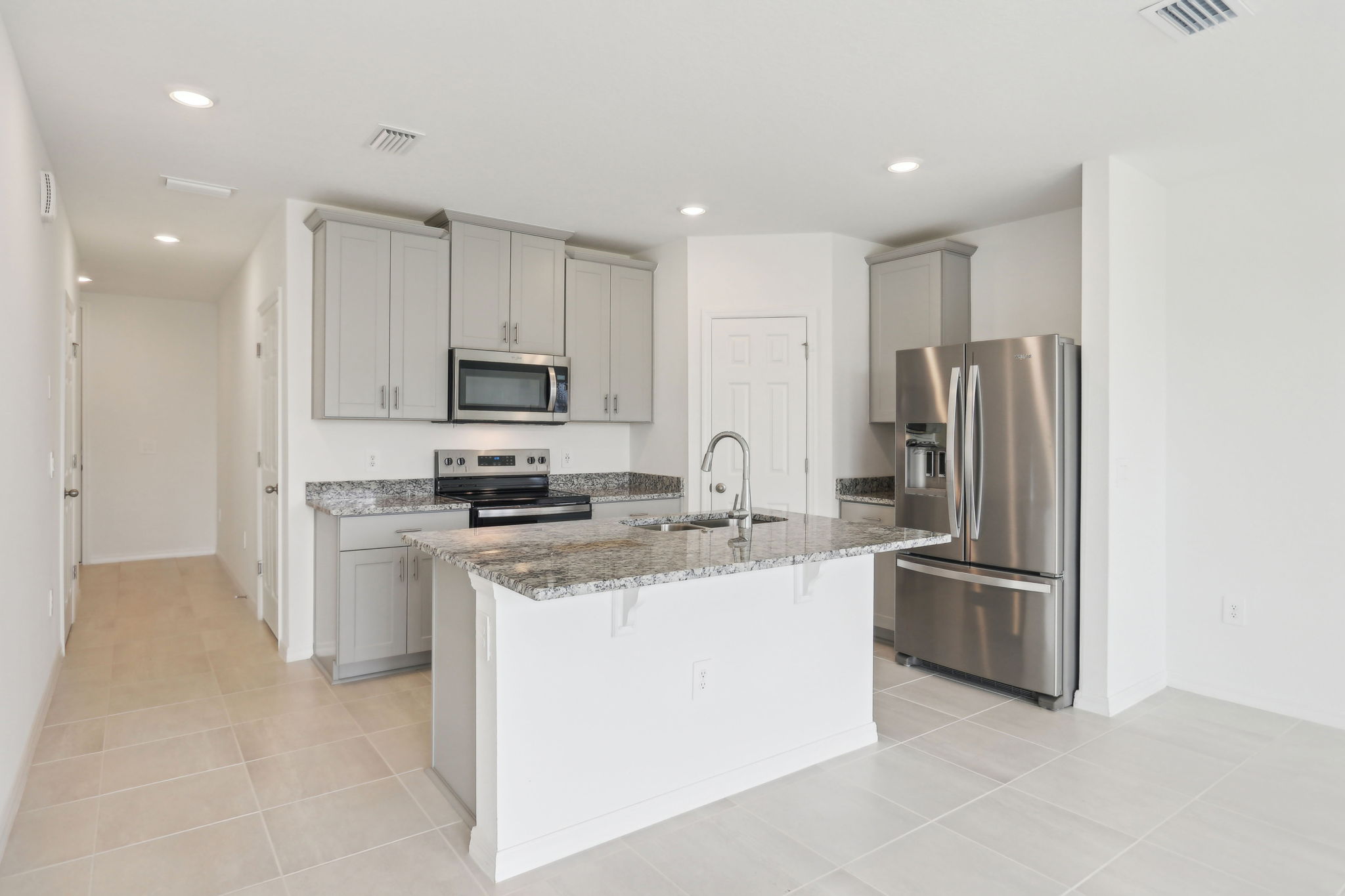 Orlando- Cagan Crossing West-16332 Happy Eagle Dr, Four Corners, FL 34714-008