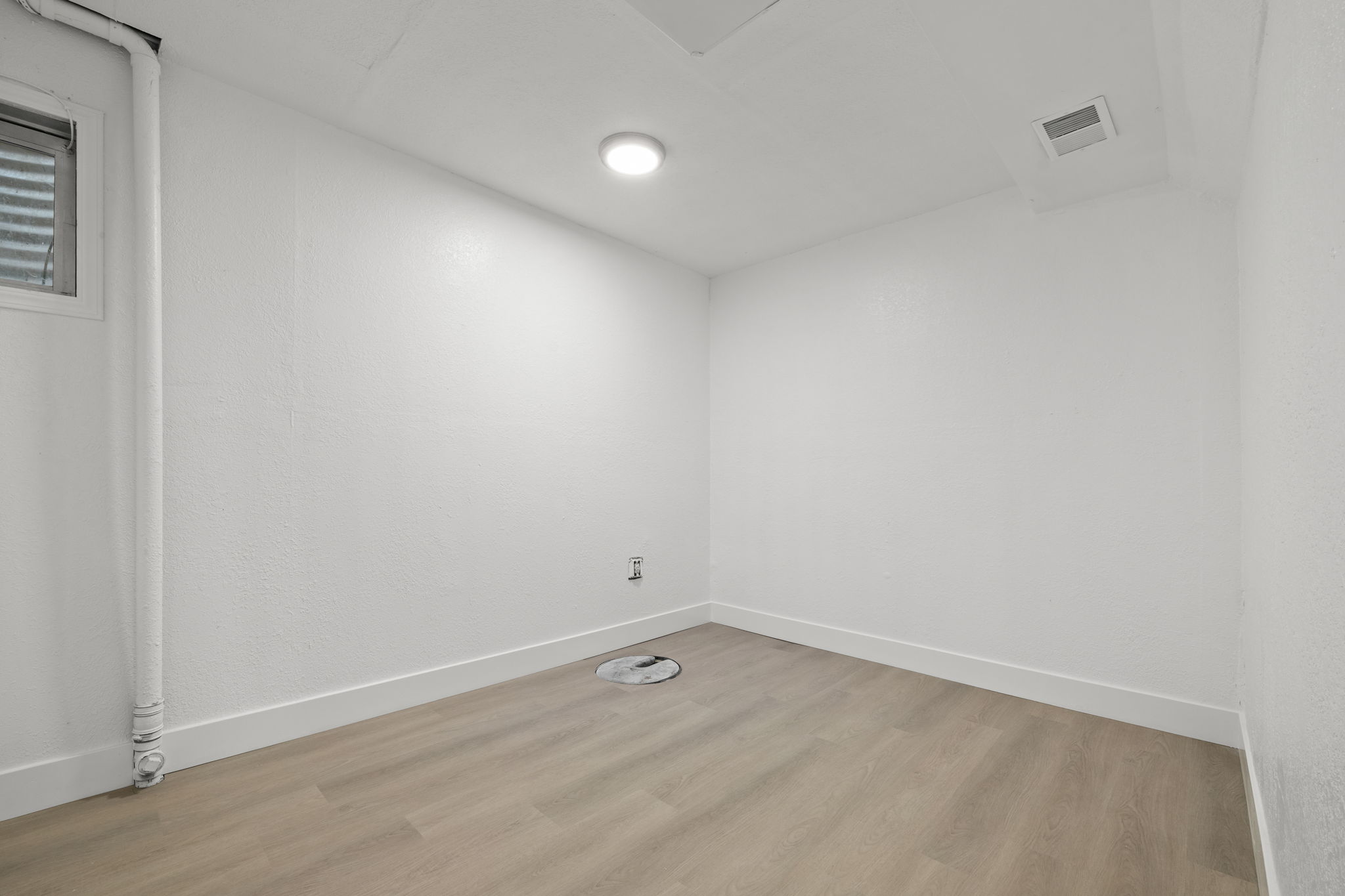 Basement Room 1
