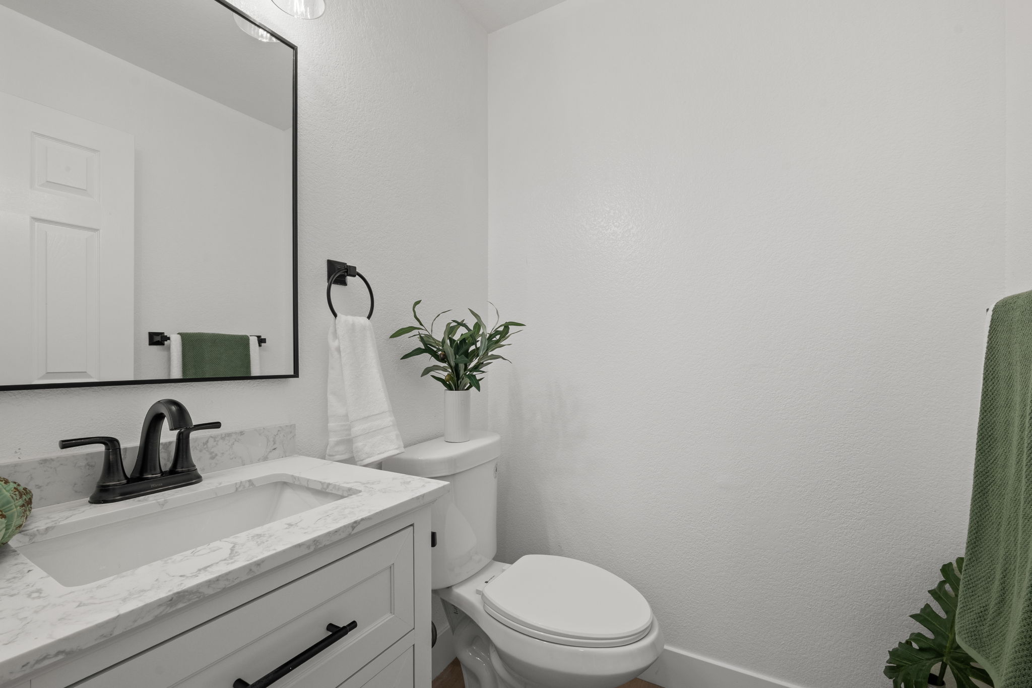 Powder Room 2