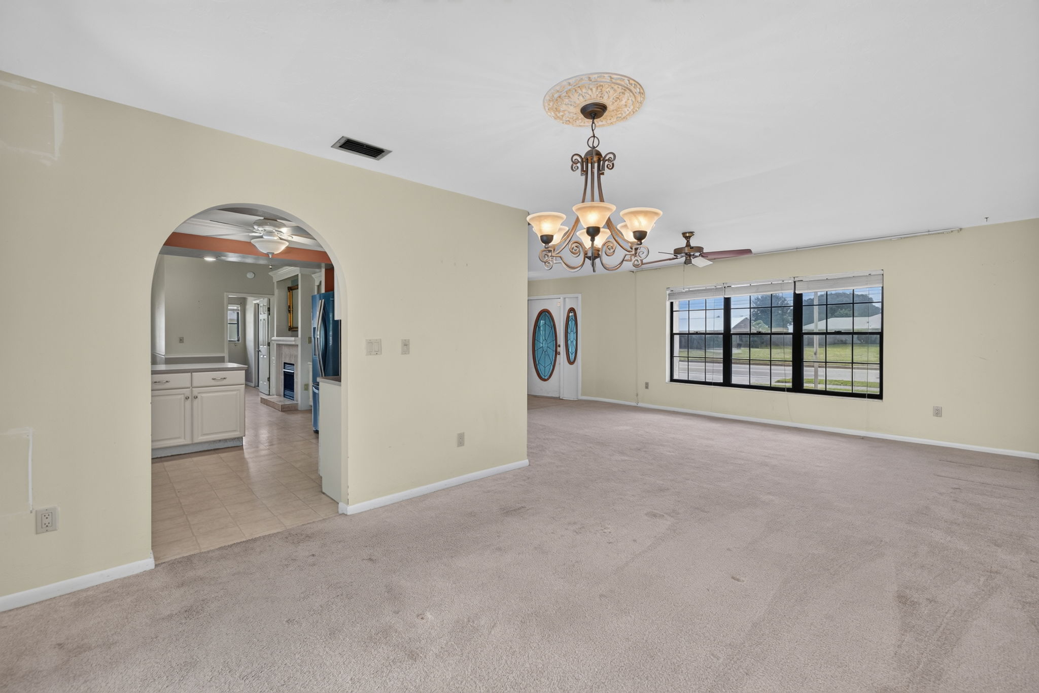 Dining Room 1 of 2