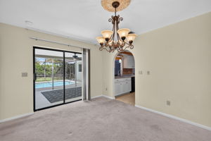 Dining Room 2 of 2