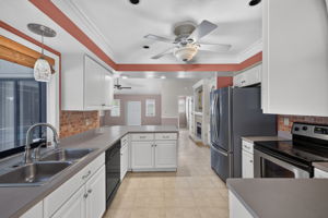 Kitchen 1 of 3